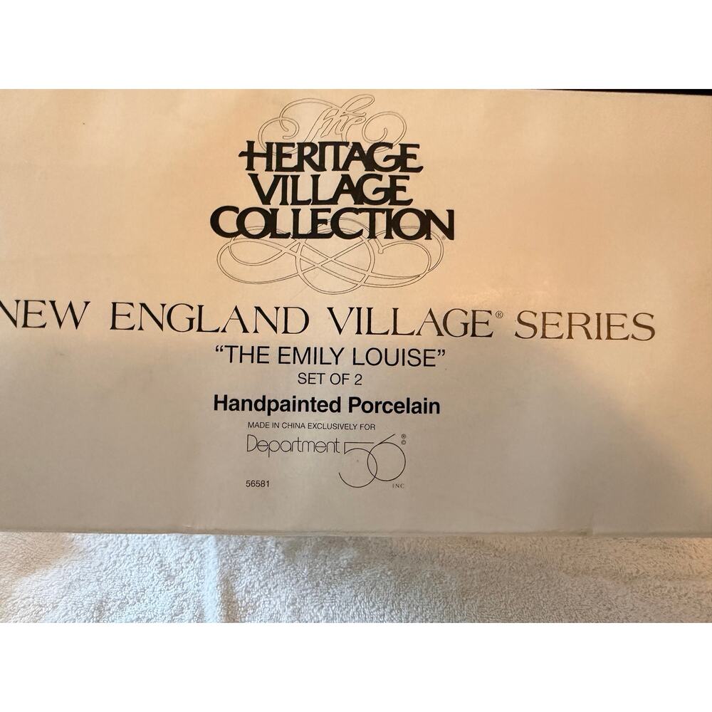 Dept 56 Heritage Village Snow Village The Emily Louise Ship Dock Lighted Set - Picture 3 of 16